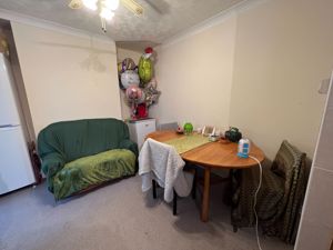 Lounge- click for photo gallery